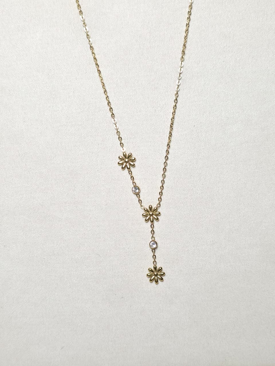 Endless Fleur Necklace