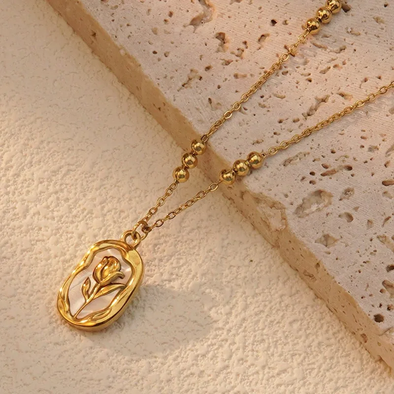Rose Necklace