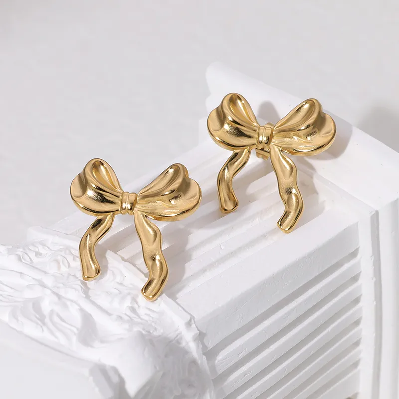 Golden Coquette Earrings