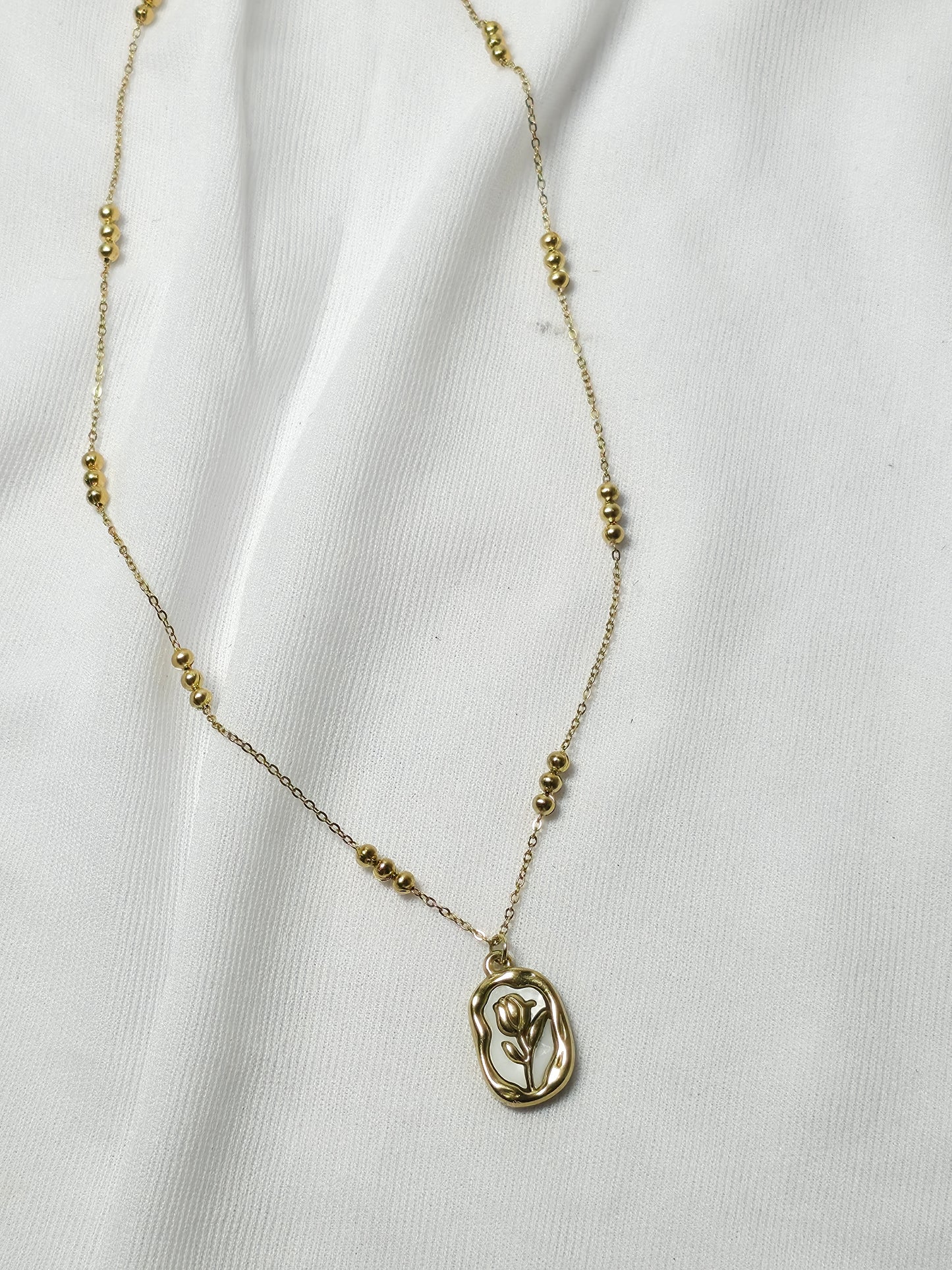 Rose Necklace