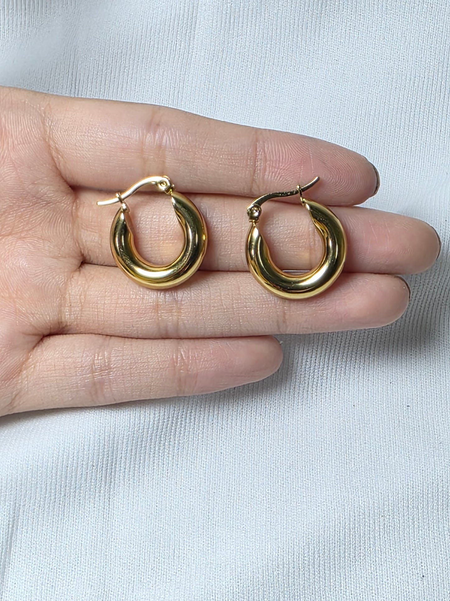 Classic Hoops